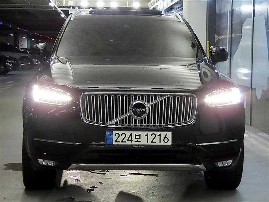 볼보 XC90 XC90 2세대 2.0 D5 AWD 인스크립션 이미지 2