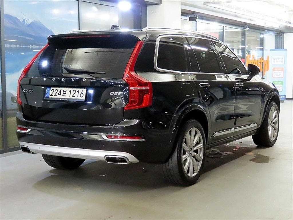 볼보 XC90 XC90 2세대 2.0 D5 AWD 인스크립션 이미지 4