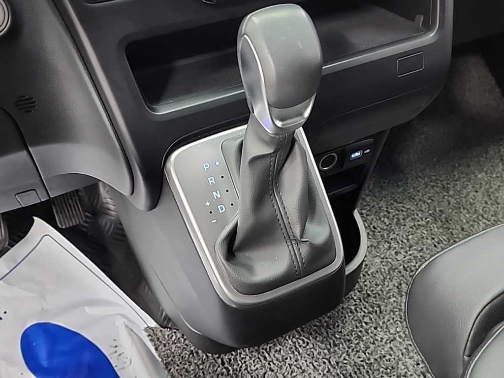 현대 스타리아 2WD 디젤 카고 모던 3인승 이미지 8