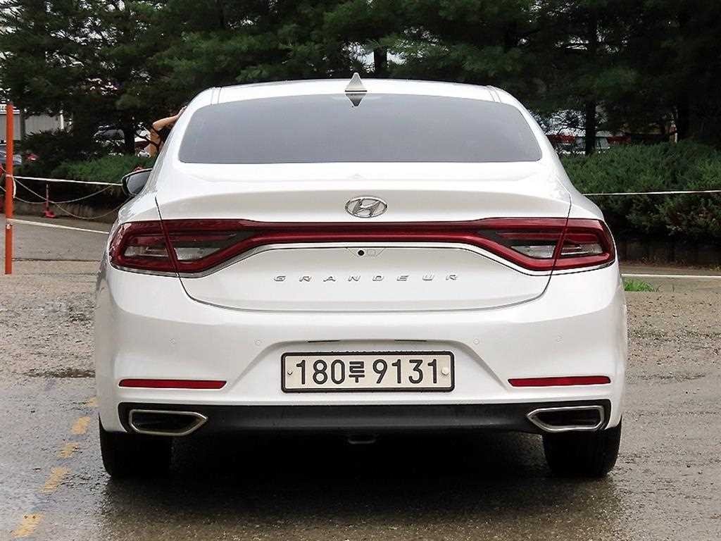 현대 그랜저 그랜저 IG 3.0 LPI 익스클루시브(렌터카) 이미지 5