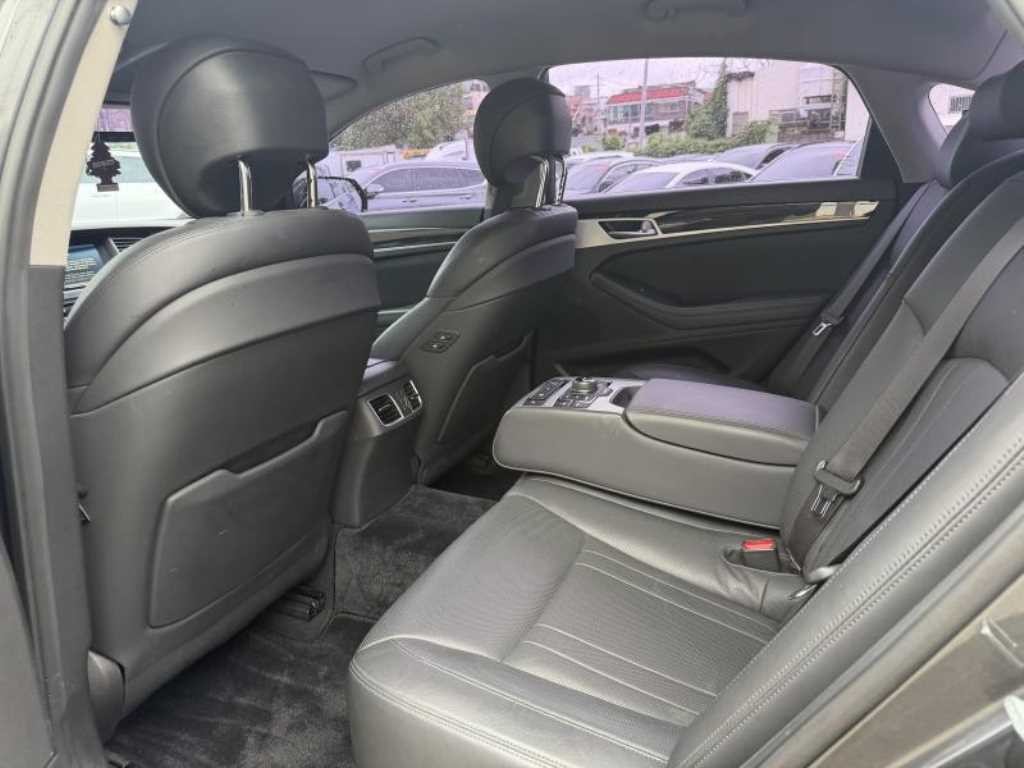 제네시스 G80 3.3 GDI AWD 럭셔리 이미지 8