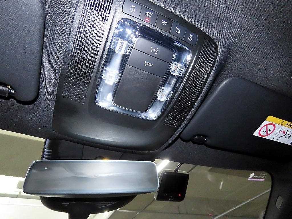벤츠 A 클래스 A클래스 W177 A220 세단 이미지 16