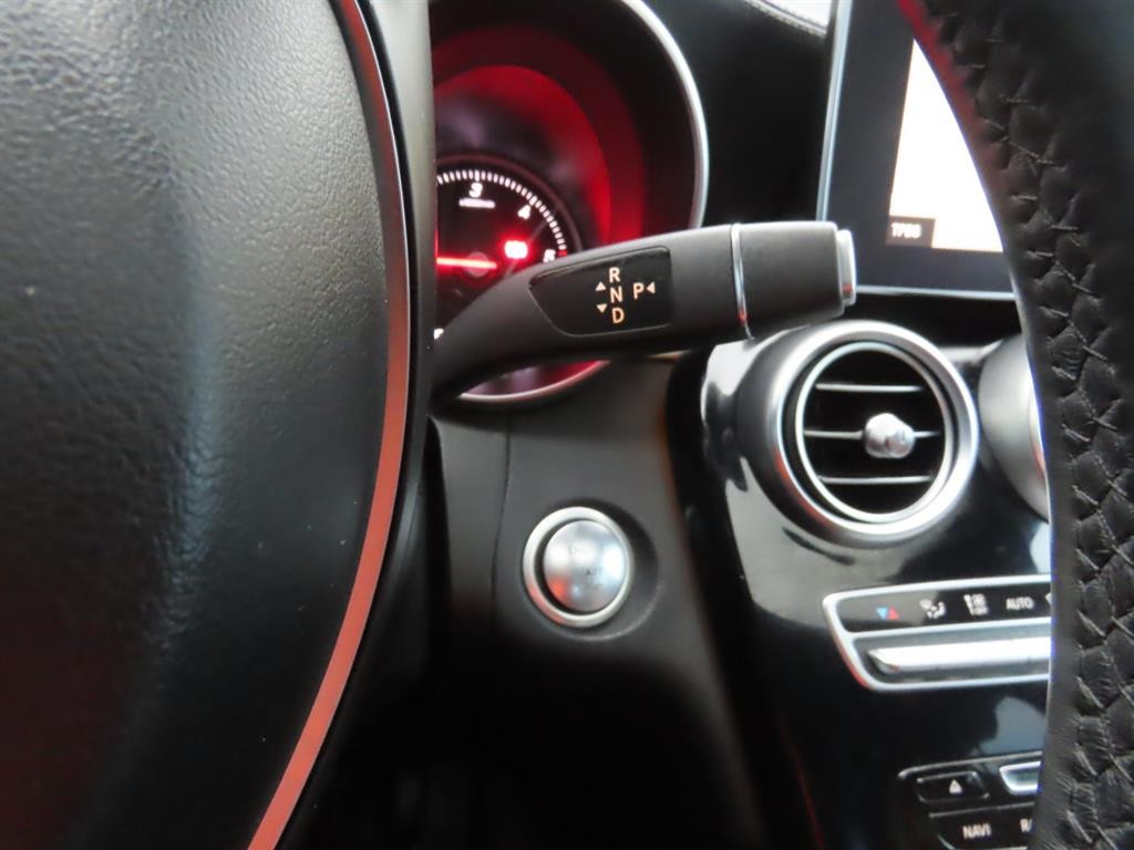 벤츠 GLC 클래스 GLC클래스 X253 GLC 220 d 4MATIC 프리미엄 쿠페 이미지 16