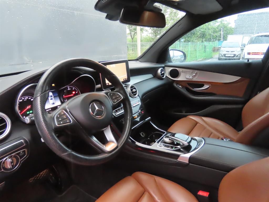 벤츠 GLC 클래스 GLC클래스 X253 GLC 220 d 4MATIC 프리미엄 쿠페 이미지 17