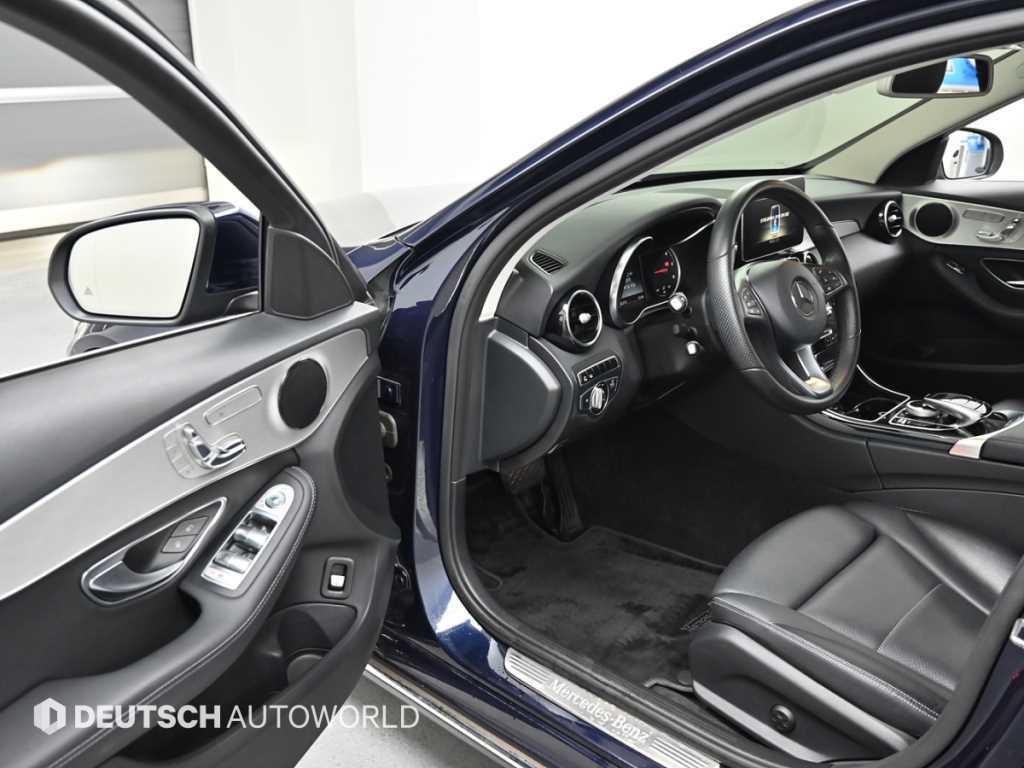 벤츠 C 클래스 C클래스 W205 C220 d 아방가르드 이미지 11