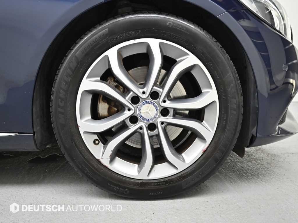 벤츠 C 클래스 C클래스 W205 C220 d 아방가르드 이미지 5