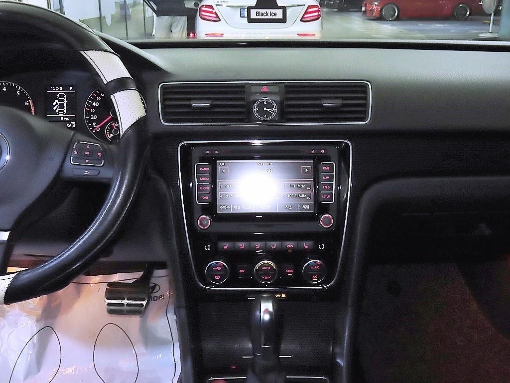 폭스바겐 파사트 더 뉴 파사트 1.8 TSI 스포츠 이미지 11