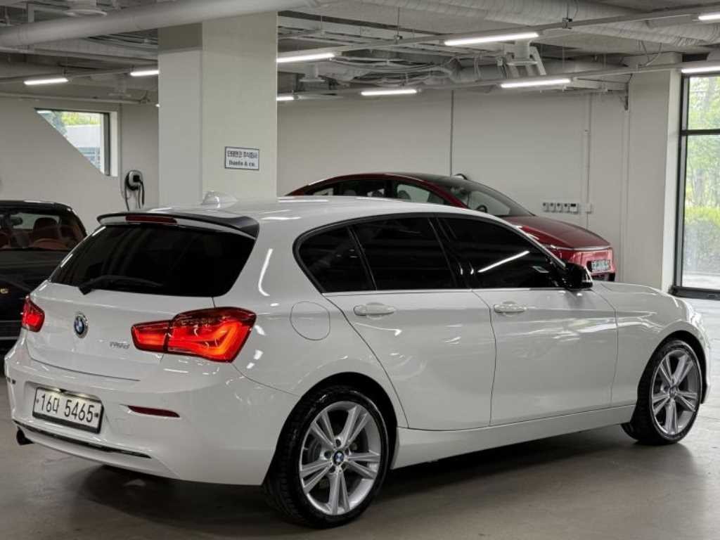BMW 1시리즈 1시리즈 (F20) 118d 스포츠 스페셜 에디션 이미지 4