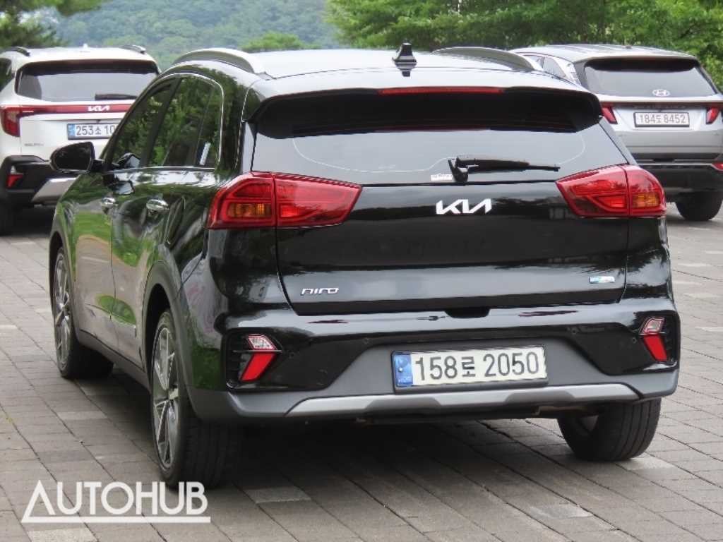 기아 니로 더 뉴 니로 1.6 HEV 시그니처 이미지 4