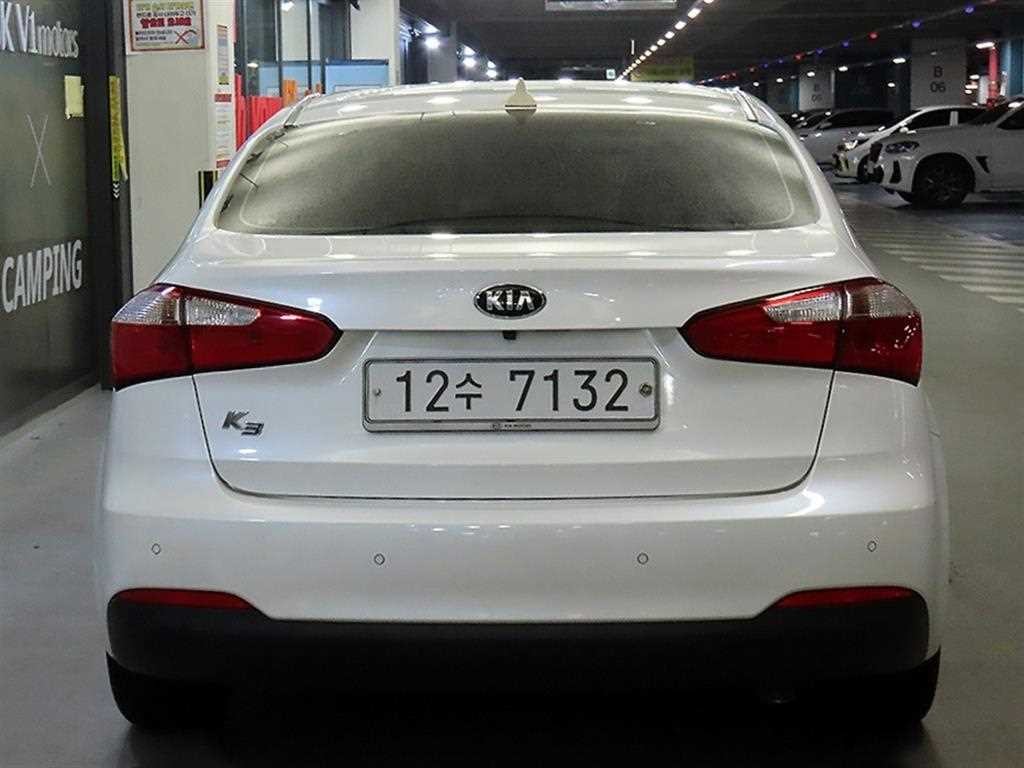 기아 K3 1.6 GDI 트렌디 이미지 5