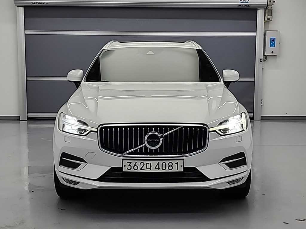 볼보 XC60 XC60(2세대) D5 AWD 인스크립션 이미지 2