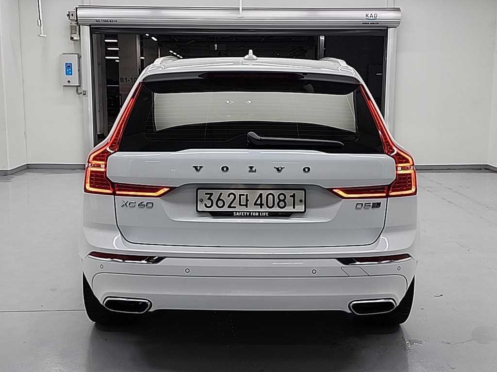 볼보 XC60 XC60(2세대) D5 AWD 인스크립션 이미지 3
