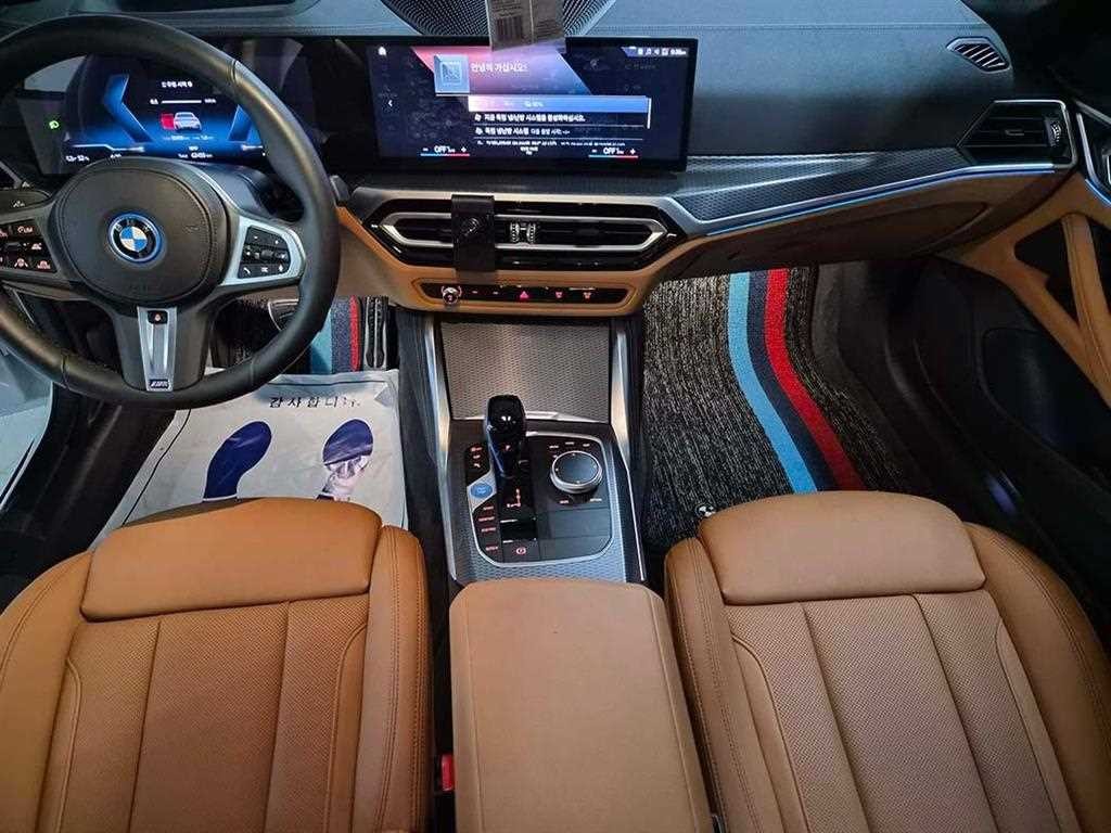BMW i4 eDrive 40 M 스포츠 프로 이미지 10