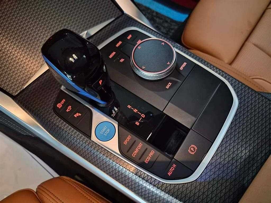 BMW i4 eDrive 40 M 스포츠 프로 이미지 11