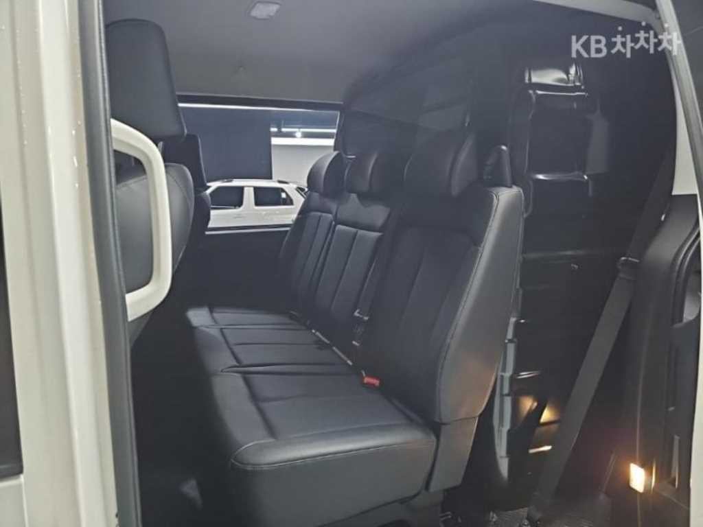 현대 스타리아 2WD 디젤 카고 모던 5인승 이미지 13