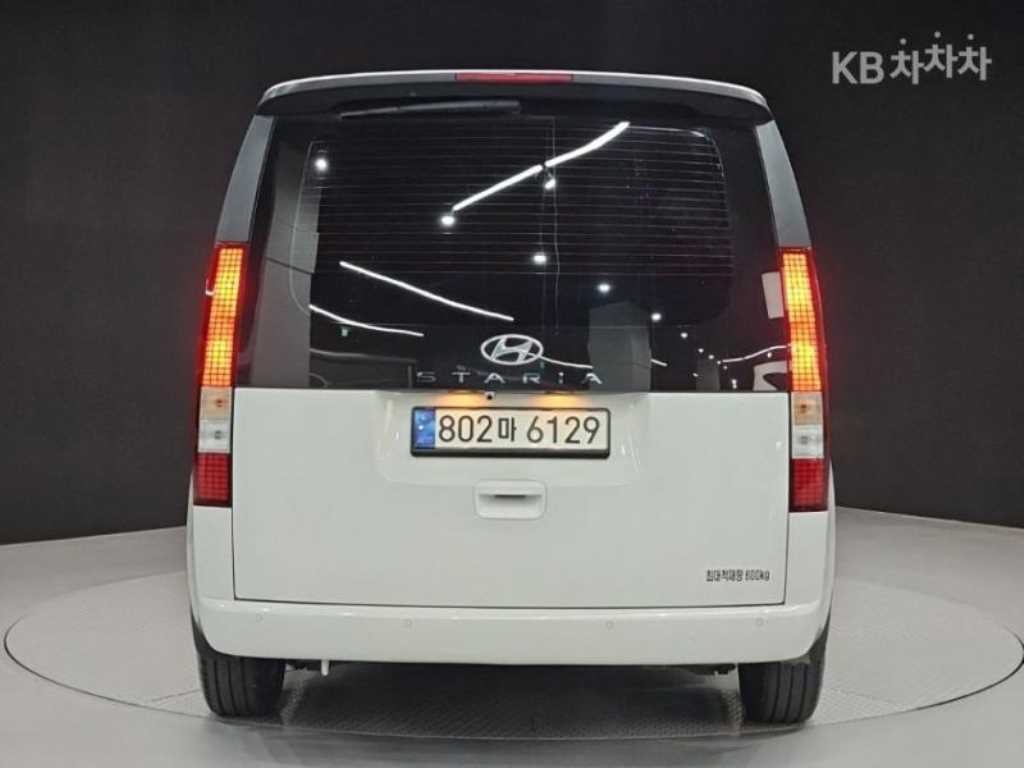 현대 스타리아 2WD 디젤 카고 모던 5인승 이미지 3