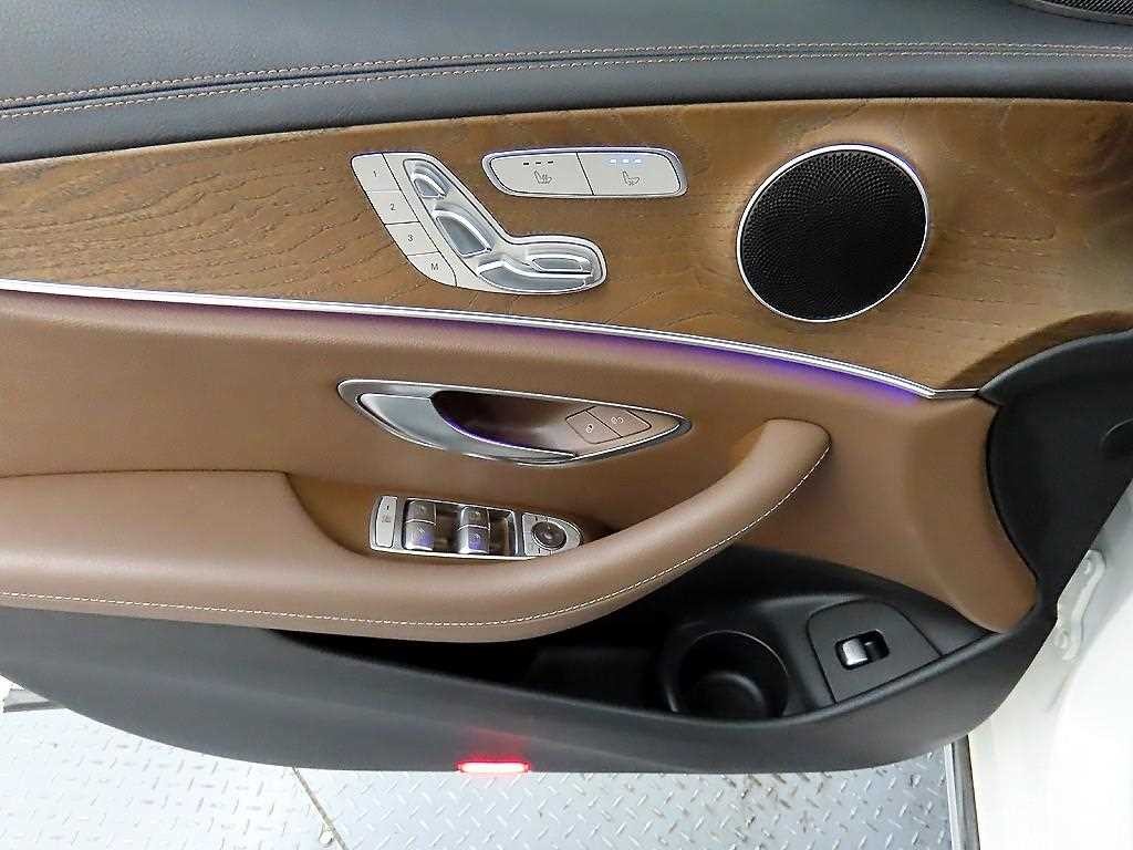 벤츠 E 클래스 E-클래스 W213 E250 익스클루시브 이미지 11