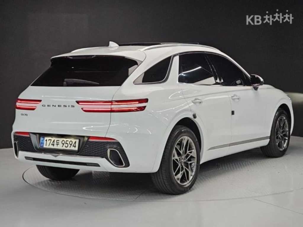 제네시스 GV70 2.5T 가솔린 2WD 이미지 3