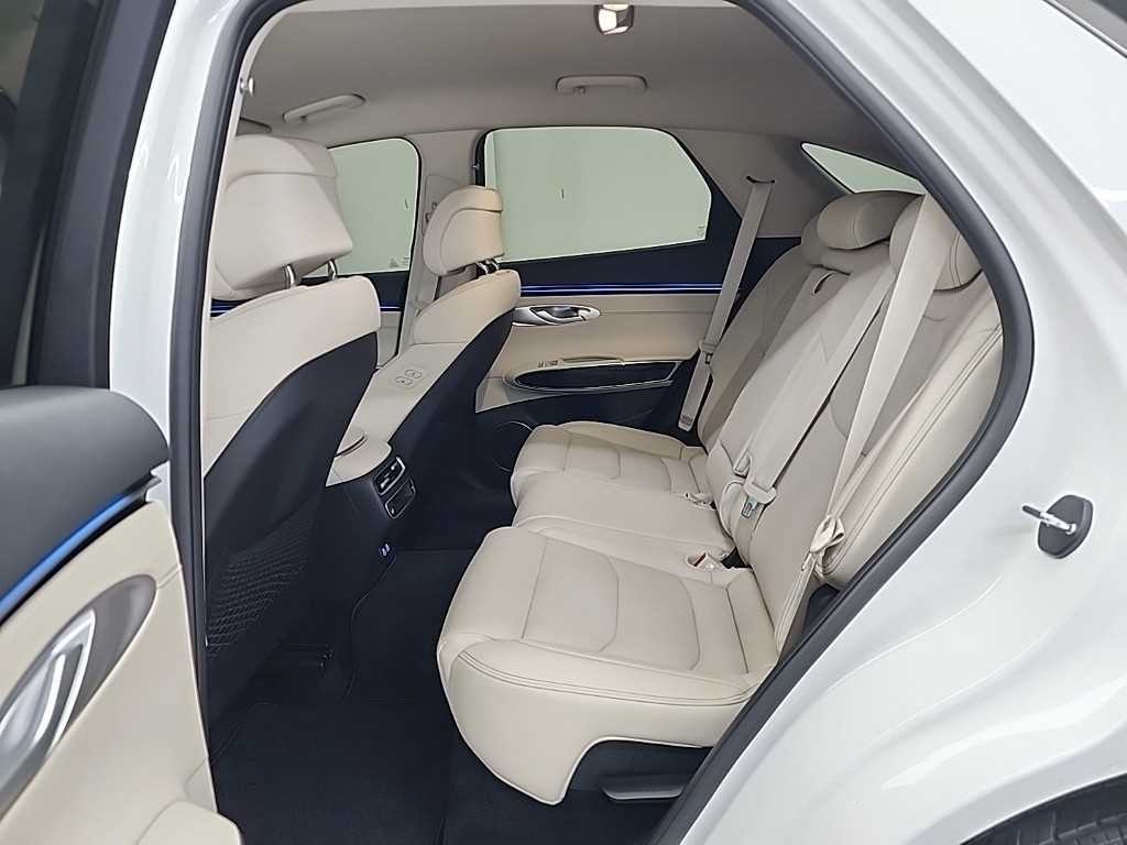 제네시스 GV70 2.5T 가솔린 2WD 이미지 12