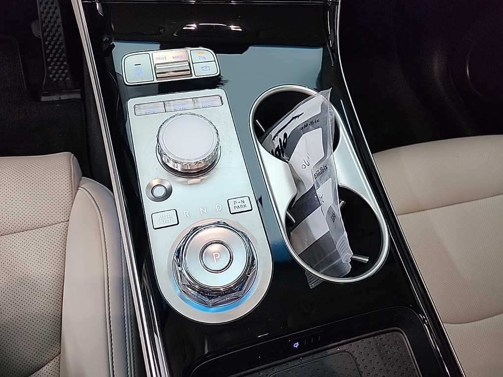 제네시스 GV70 2.5T 가솔린 2WD 이미지 8