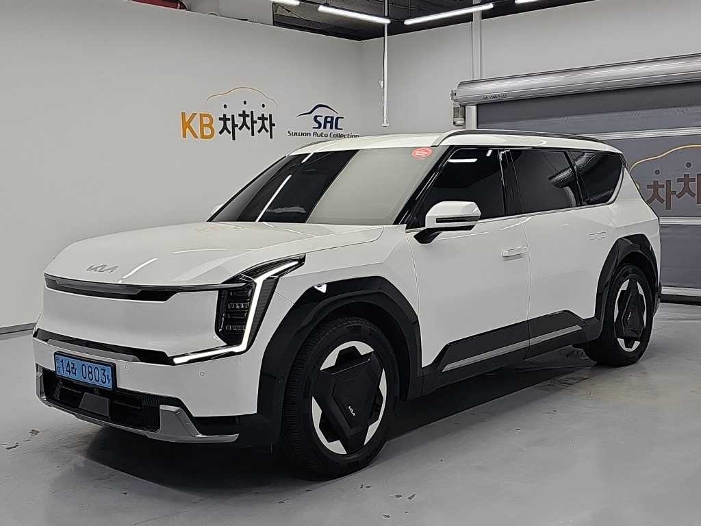 기아 EV9 롱레인지 2WD 어스 이미지 1