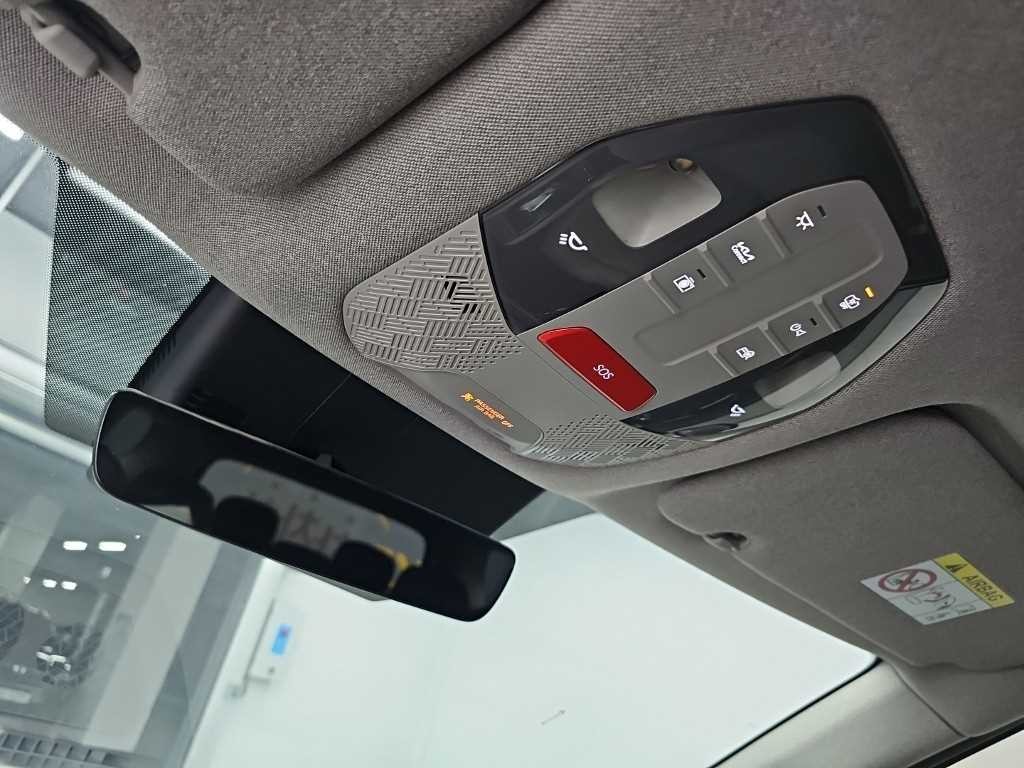 기아 EV9 롱레인지 2WD 어스 이미지 16