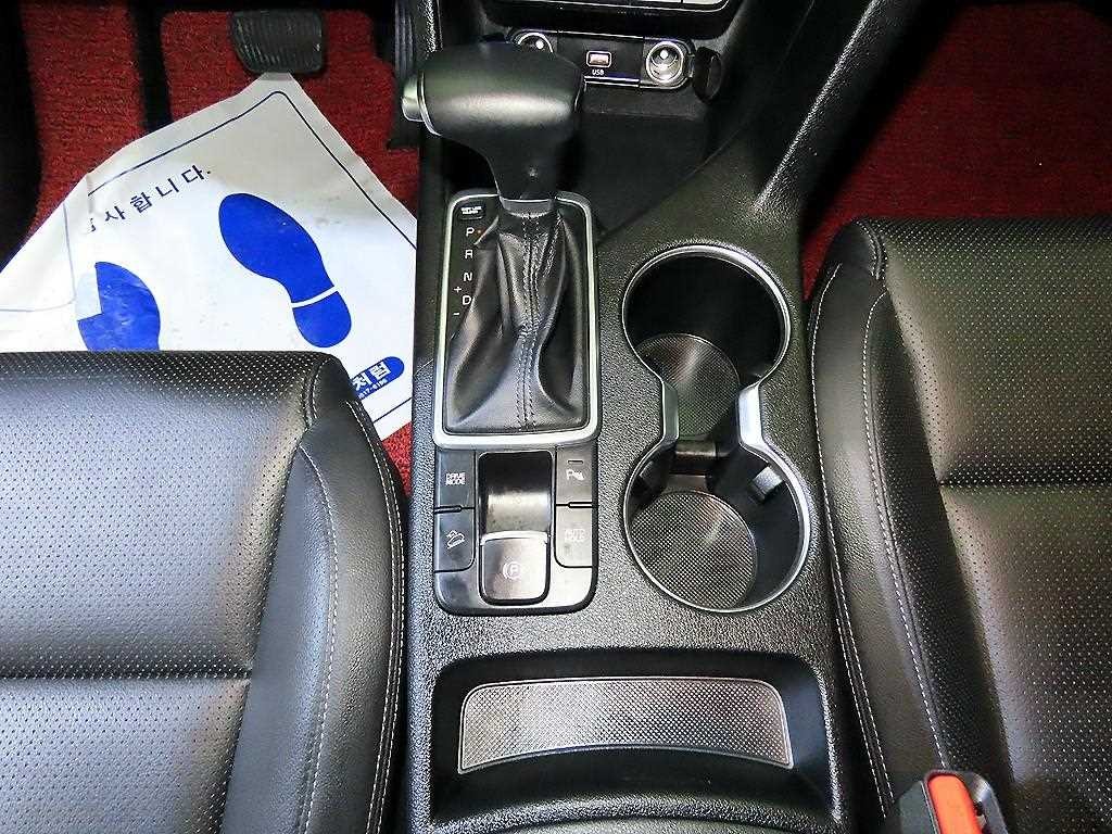기아 스포티지 스포티지 더 볼드 2.0 가솔린 2WD 노블레스 이미지 12