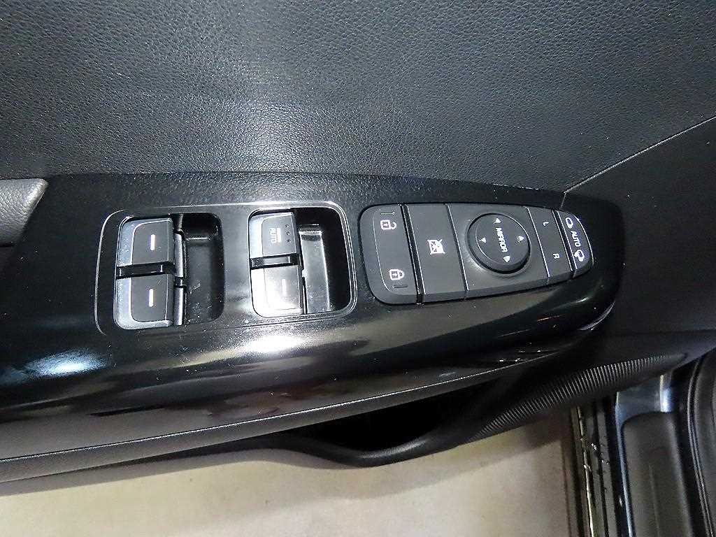 기아 스포티지 스포티지 더 볼드 2.0 가솔린 2WD 노블레스 이미지 13