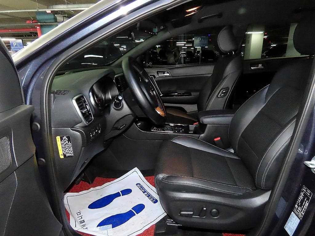 기아 스포티지 스포티지 더 볼드 2.0 가솔린 2WD 노블레스 이미지 6