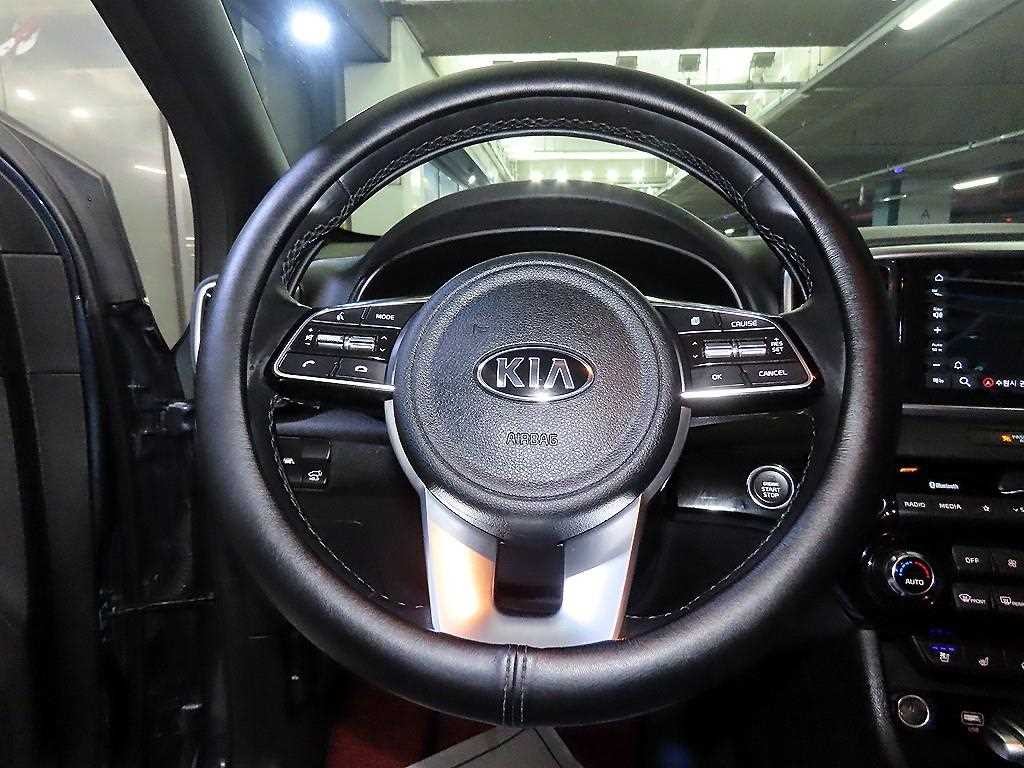 기아 스포티지 스포티지 더 볼드 2.0 가솔린 2WD 노블레스 이미지 8