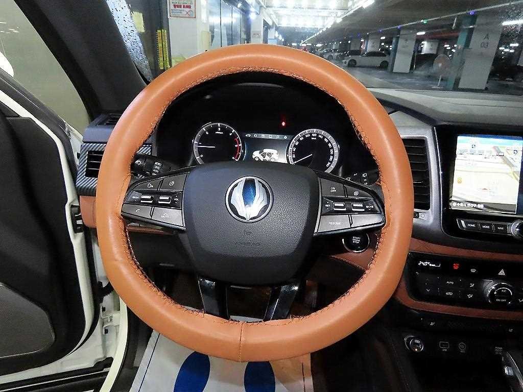 KG모빌리티(쌍용) 렉스턴 G4렉스턴 디젤 2.2 4WD 헤리티지 이미지 8