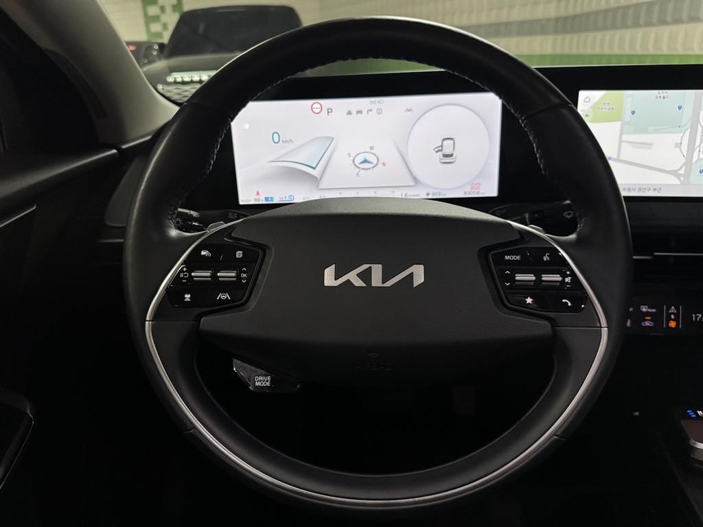 기아 EV6 스탠다드 AWD 에어 이미지 10
