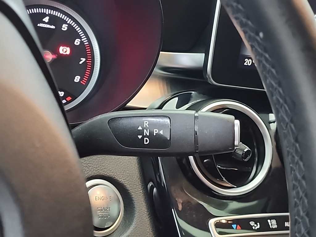 벤츠 C 클래스 C클래스 W205 C200 이미지 8