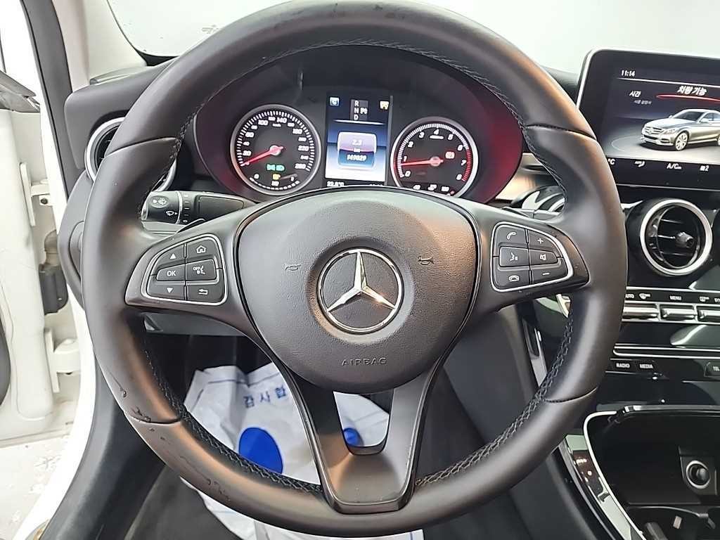 벤츠 C 클래스 C클래스 W205 C200 이미지 9
