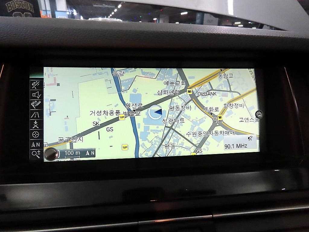 BMW 5시리즈 5시리즈 (F10) 520d 이미지 13