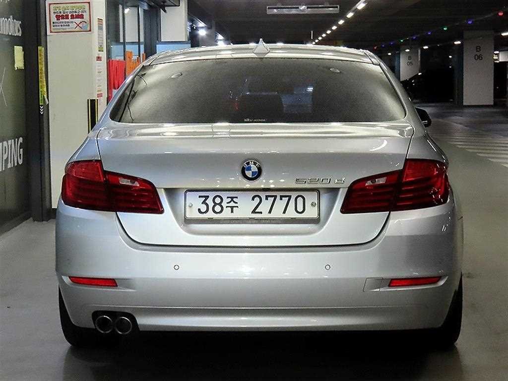 BMW 5시리즈 5시리즈 (F10) 520d 이미지 5