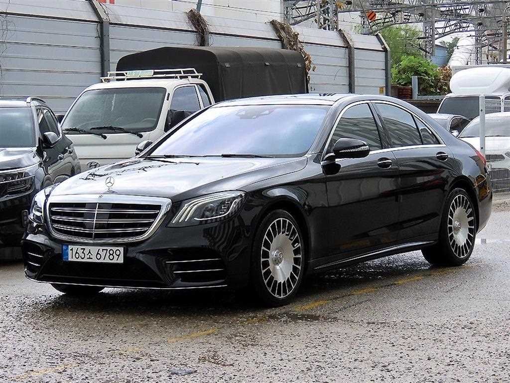 벤츠 S 클래스 S클래스-W222 S 350 d 4MATIC AMG Line 이미지 2