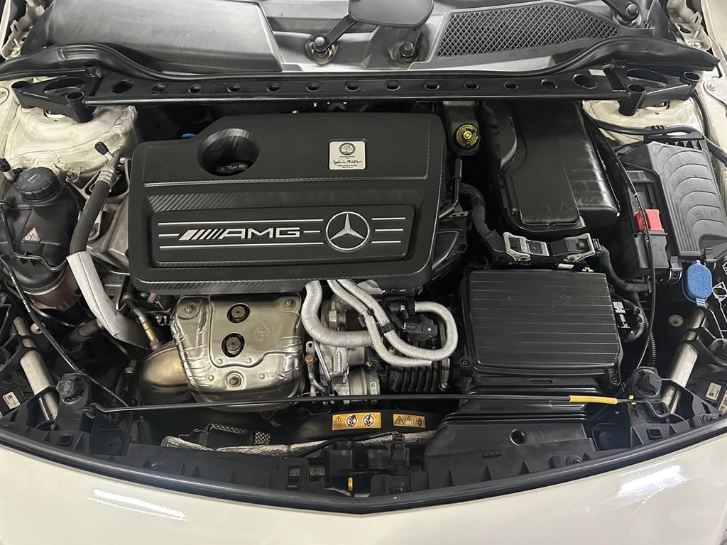 벤츠 A 클래스 A클래스 W176 A45 AMG 4MATIC 이미지 9