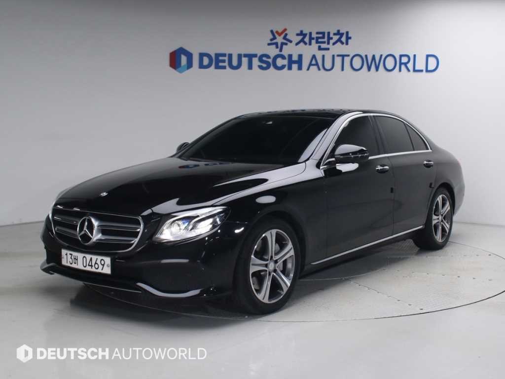벤츠 E 클래스 E-클래스 W213 E300 아방가르드 이미지 1