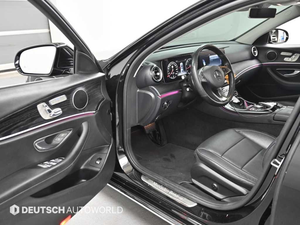 벤츠 E 클래스 E-클래스 W213 E300 아방가르드 이미지 11