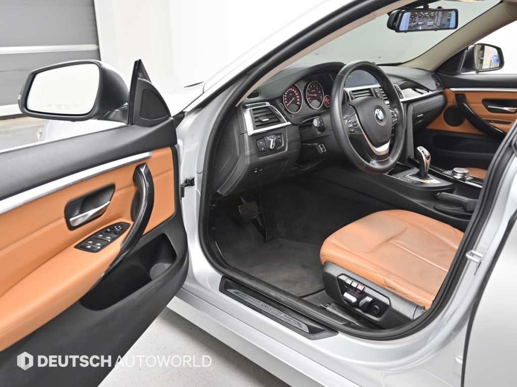 BMW 4시리즈 4시리즈 (F32) 420i 그란쿠페 럭셔리 이미지 11