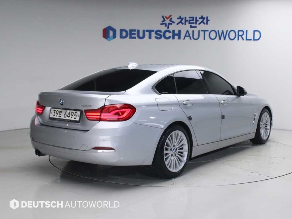 BMW 4시리즈 4시리즈 (F32) 420i 그란쿠페 럭셔리 이미지 2