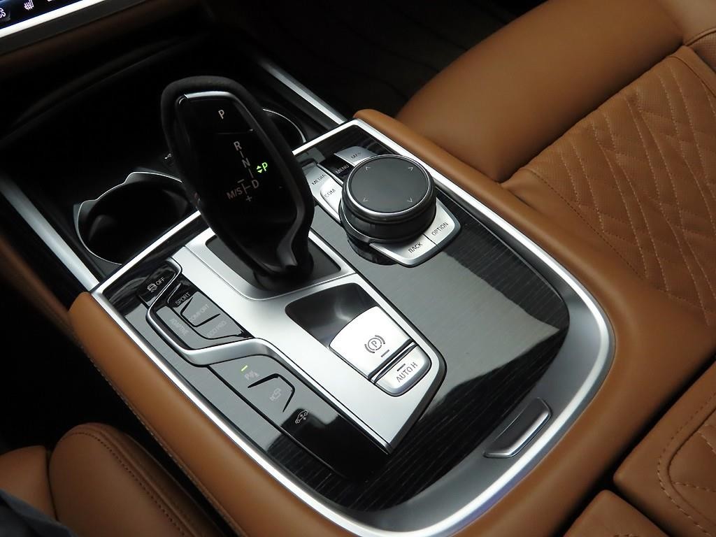 BMW 7시리즈 7시리즈 (G11) 740Li xDrive M SPORT 스포츠 이미지 10