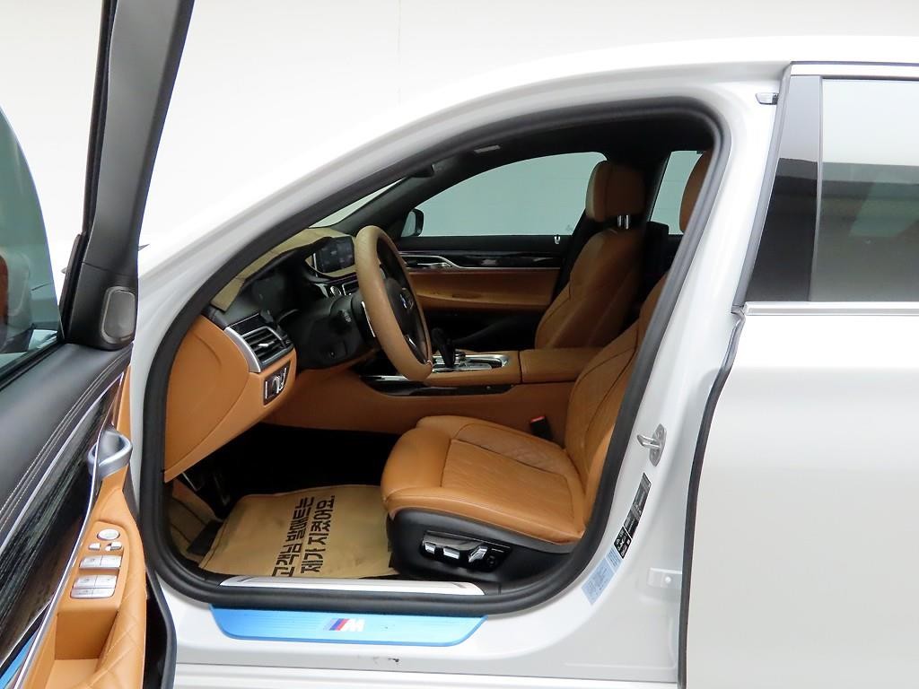 BMW 7시리즈 7시리즈 (G11) 740Li xDrive M SPORT 스포츠 이미지 11