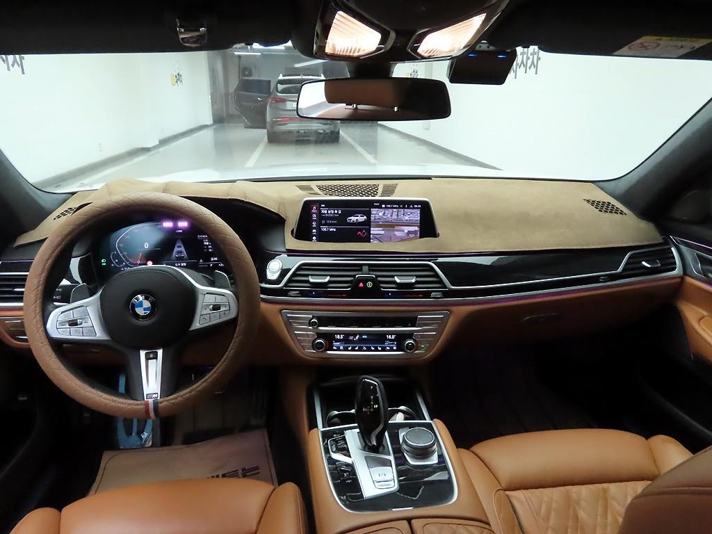 BMW 7시리즈 7시리즈 (G11) 740Li xDrive M SPORT 스포츠 이미지 6