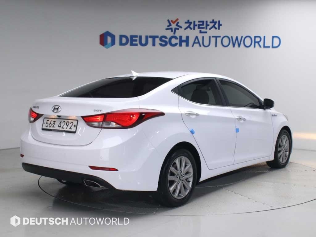 현대 아반떼 더 뉴 아반떼 1.6 VGT 모던 기본형 이미지 2