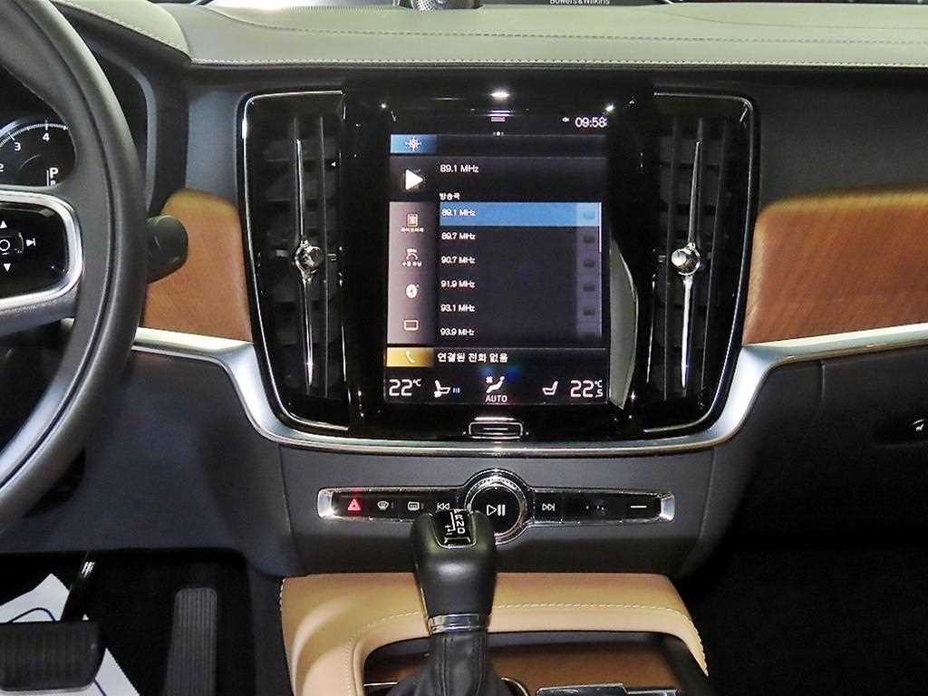 볼보 S90 T5 인스크립션 이미지 11