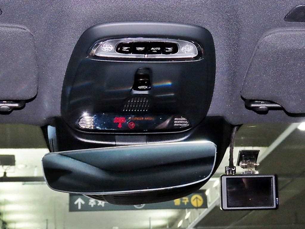 볼보 S90 T5 인스크립션 이미지 16