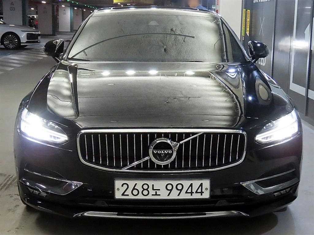 볼보 S90 T5 인스크립션 이미지 2