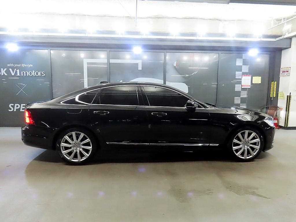 볼보 S90 T5 인스크립션 이미지 3